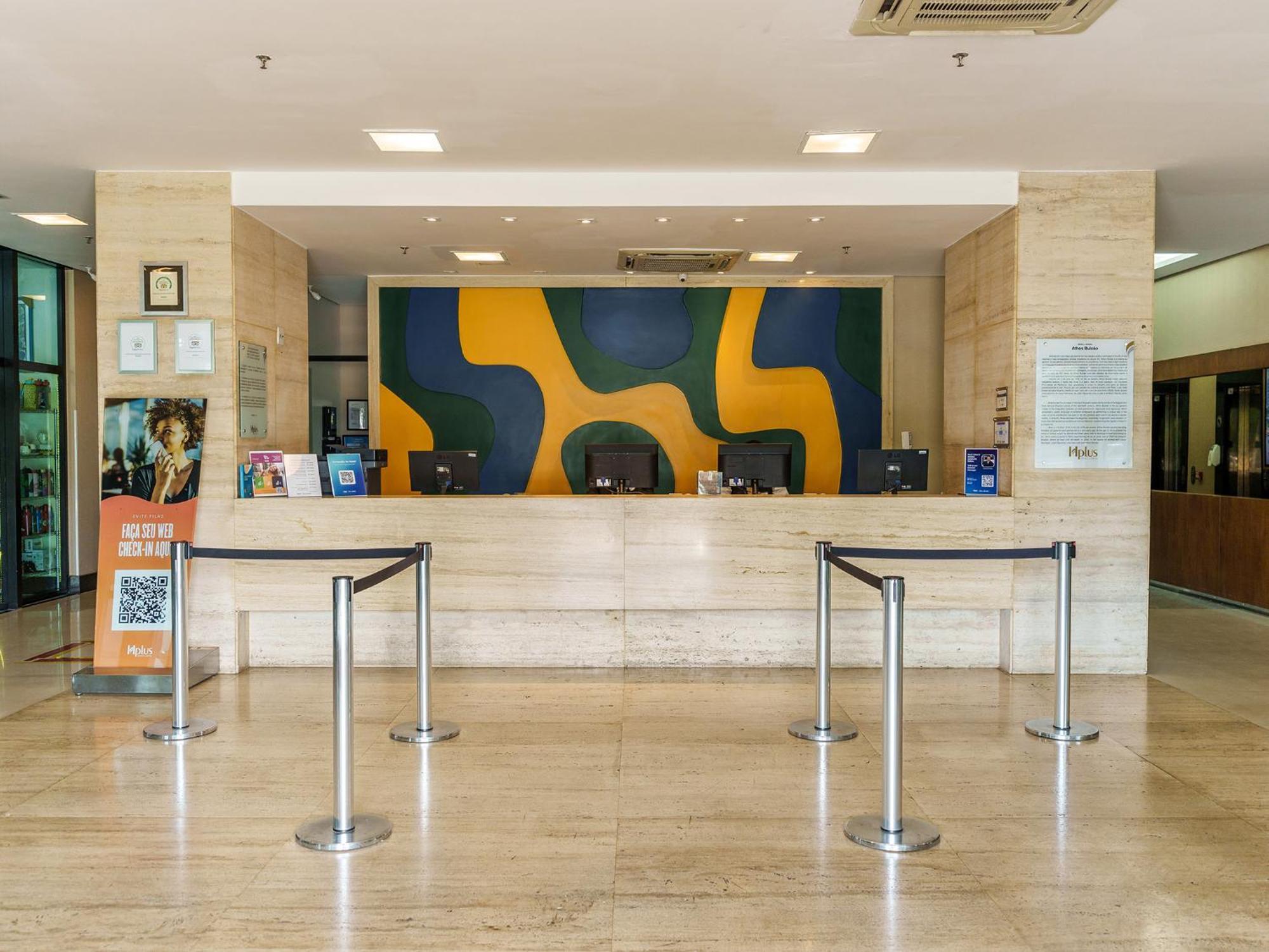 Athos Bulcao Hplus Executive Brasília Exterior photo