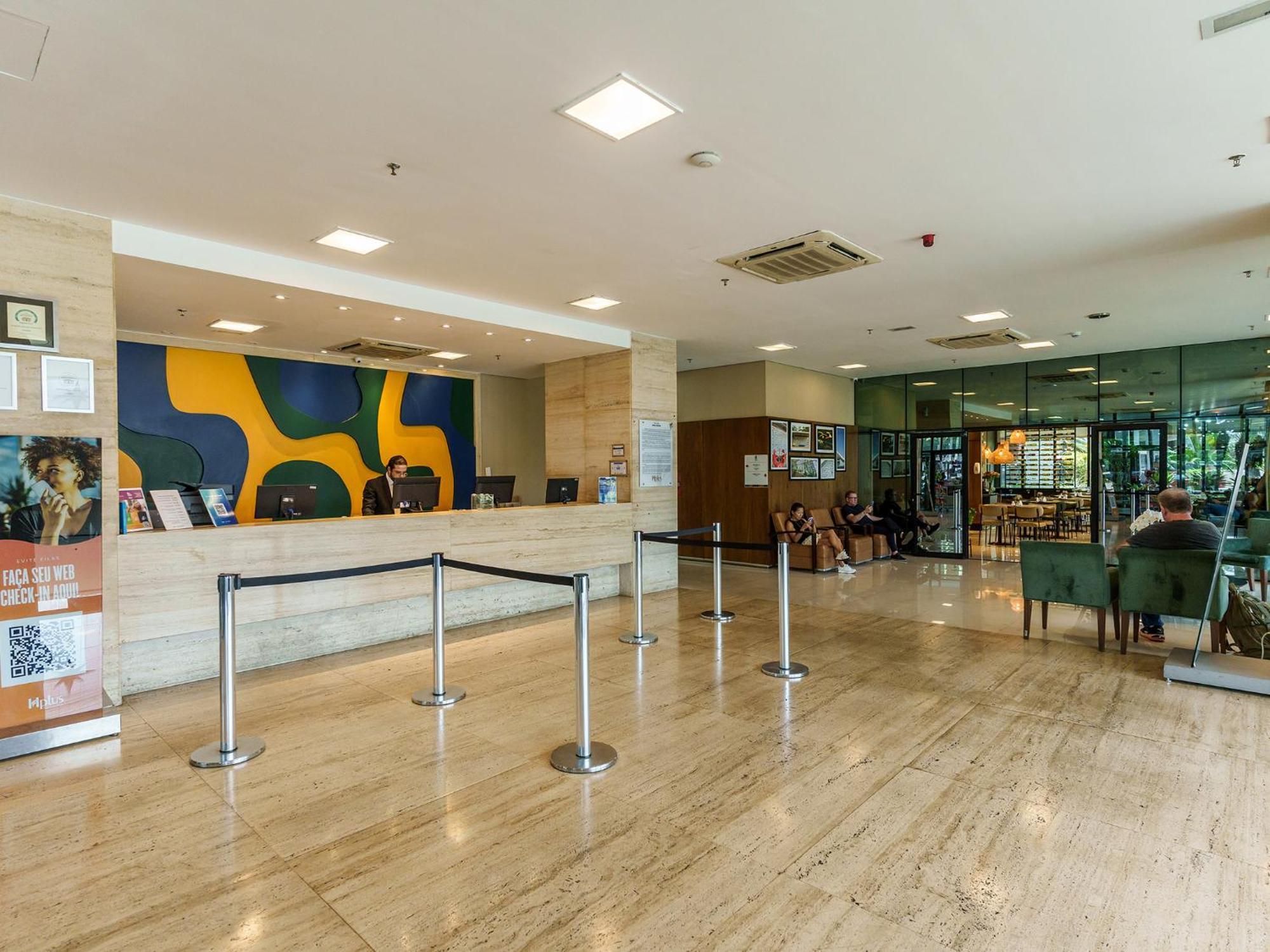 Athos Bulcao Hplus Executive Brasília Exterior photo